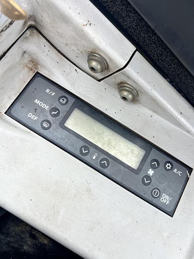 Used 2015 HITACHI ZX65U-5