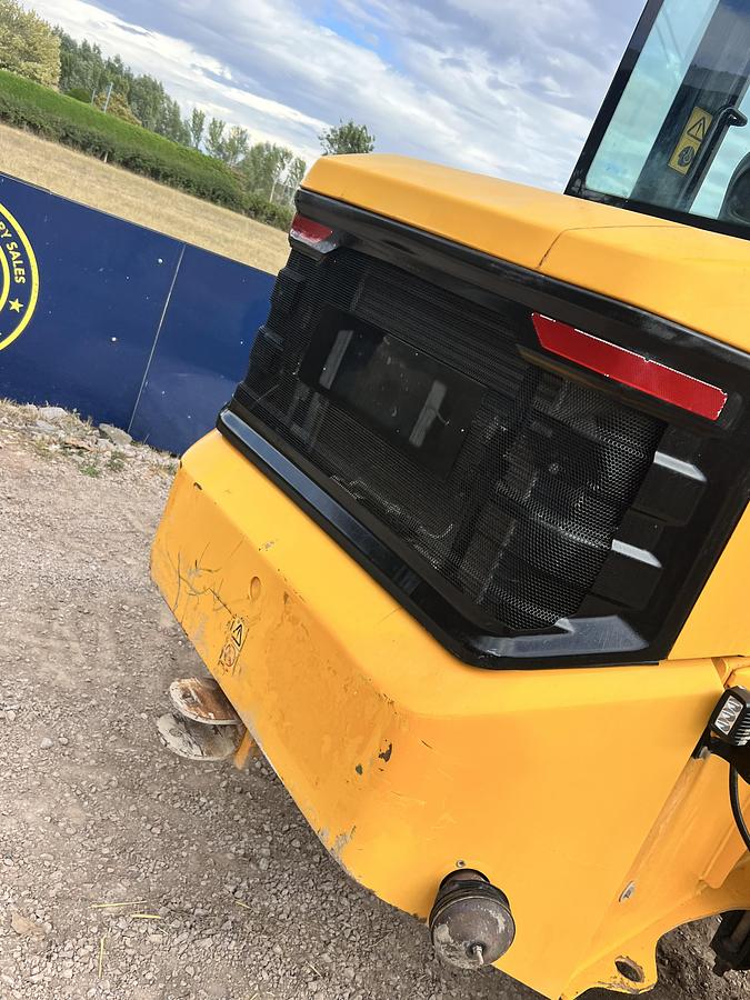 Used 2018 JCB 7t-1