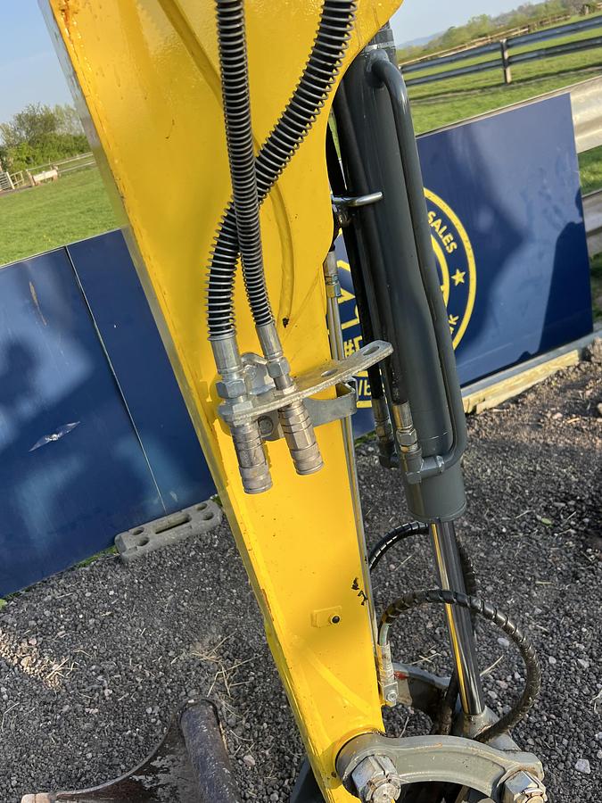 Used 2020 WACKER NEUSON EZ26