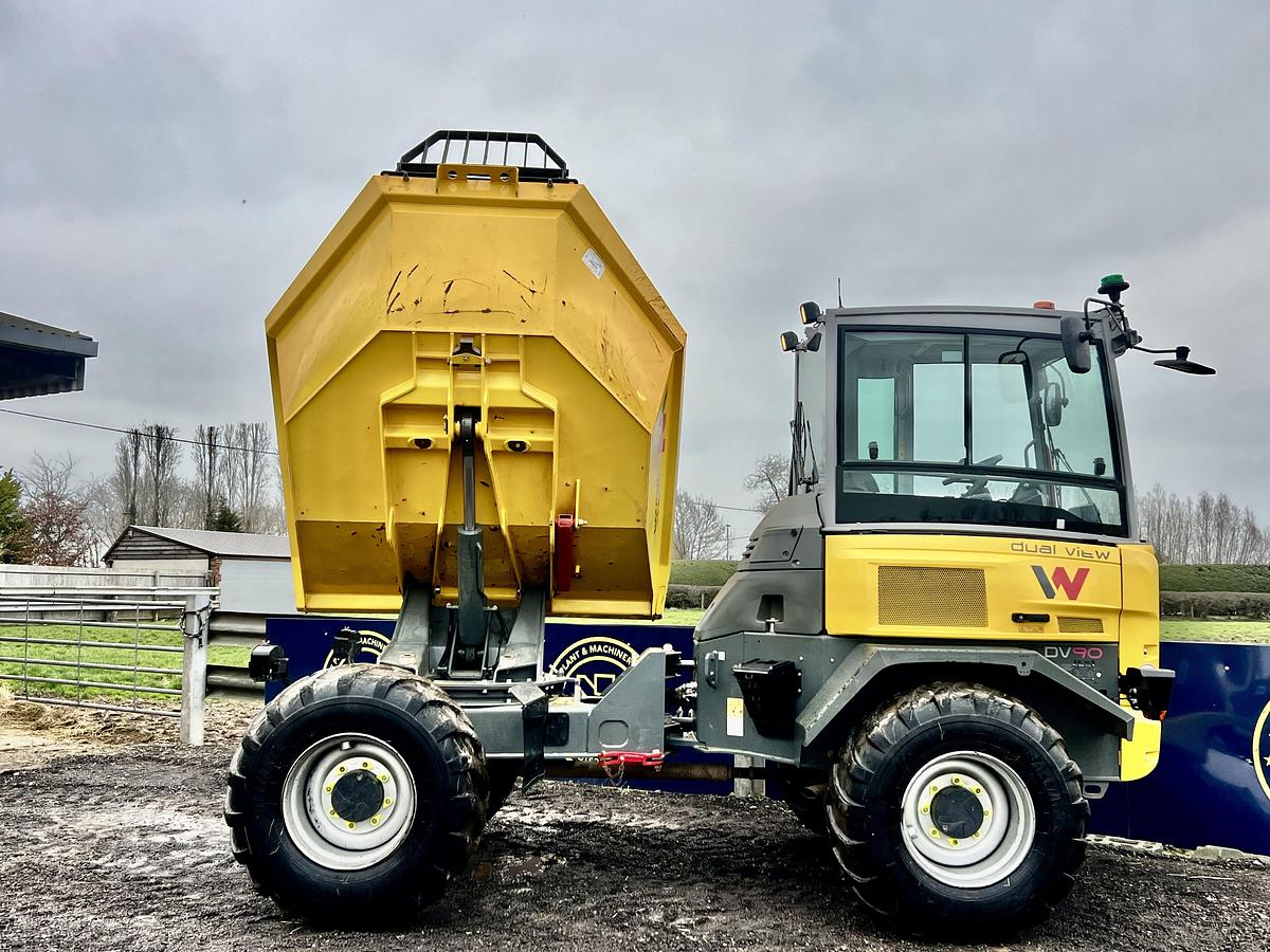 Used 2020 WACKER NEUSON DV90 duel view swivel