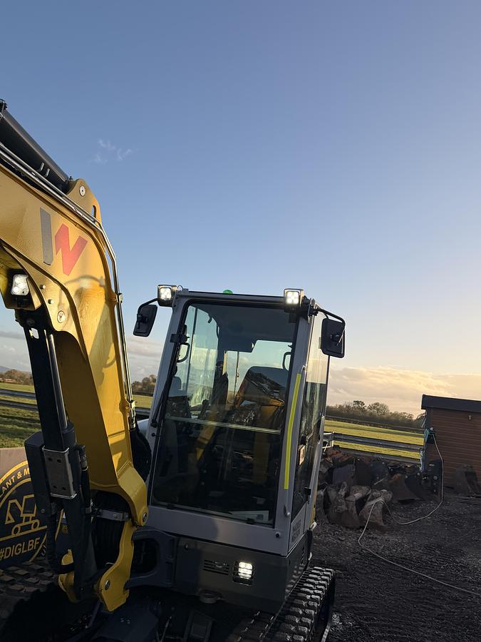 Used 2025 WACKER NEUSON EZ50
