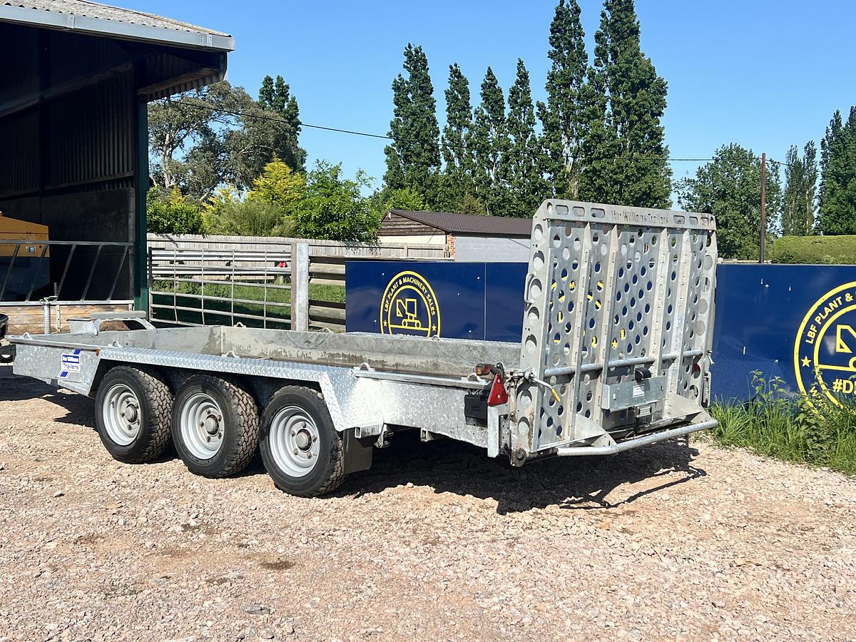 Used 2025 IFOR WILLIAMS GH146BT