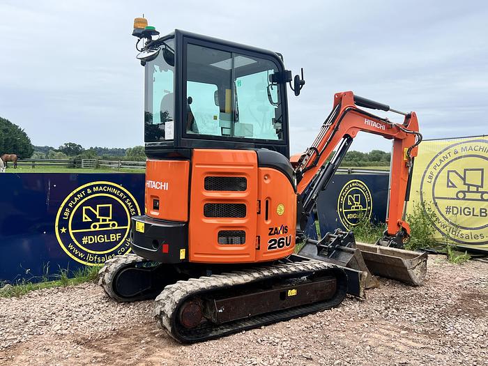 Used 2019 HITACHI ZX26U