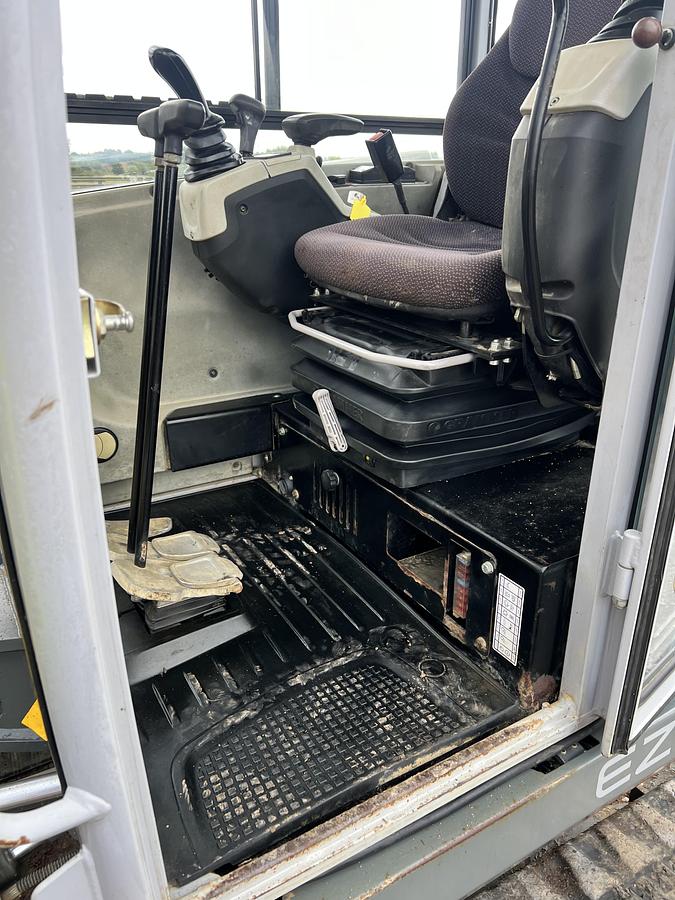 Used 2015 WACKER NEUSON EZ38 VDS