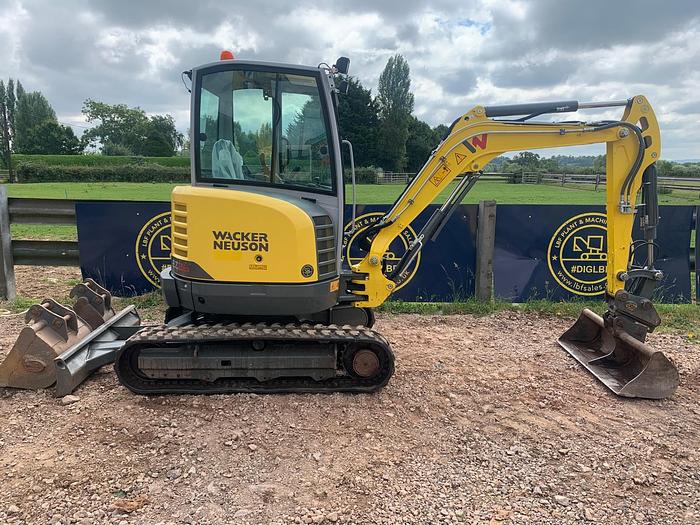 Used 2020 WACKER NEUSON EZ26