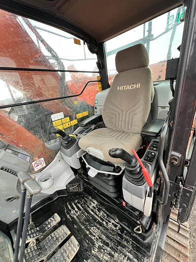 Used 2017 HITACHI ZAXIS ZX225US LC-6