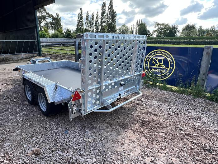 Used 2024 IFOR WILLIAMS GH1054BT