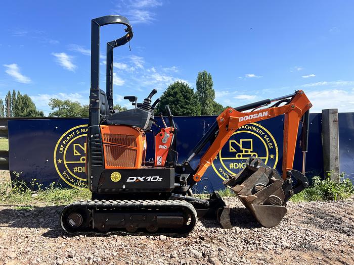Used 2020 DOOSAN DX10
