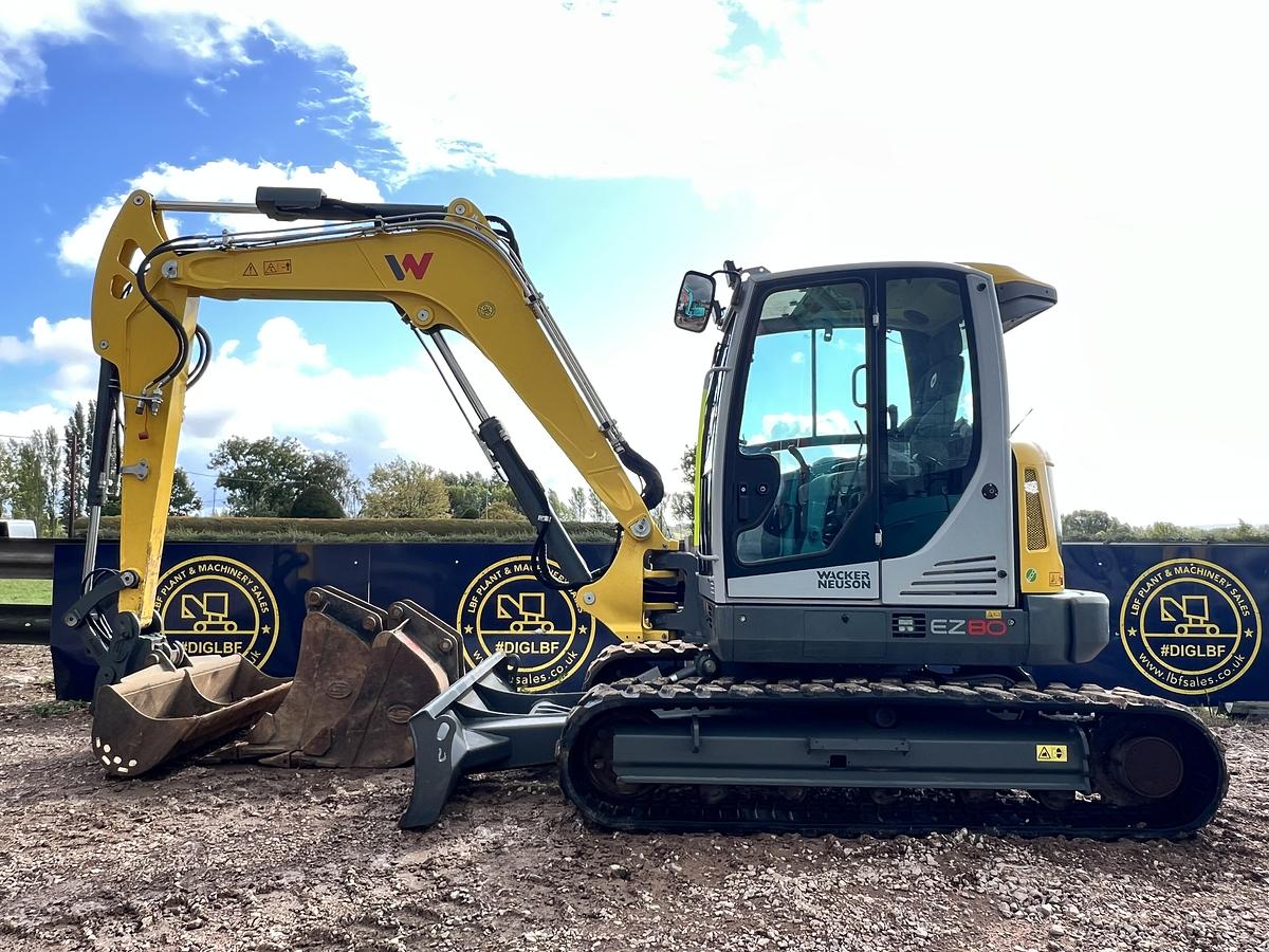 Used 2022 WACKER NEUSON EZ80