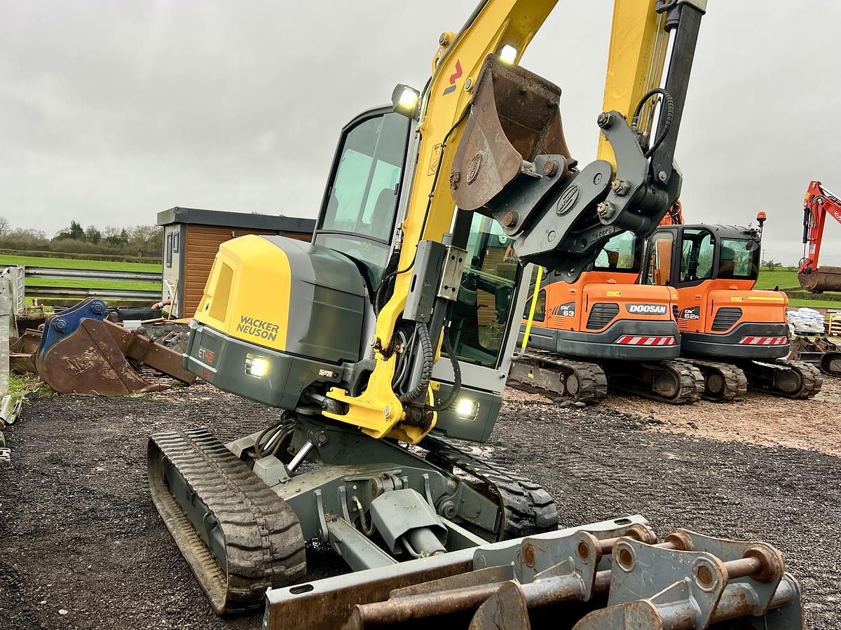 Used 2022 WACKER NEUSON ET42 VDS