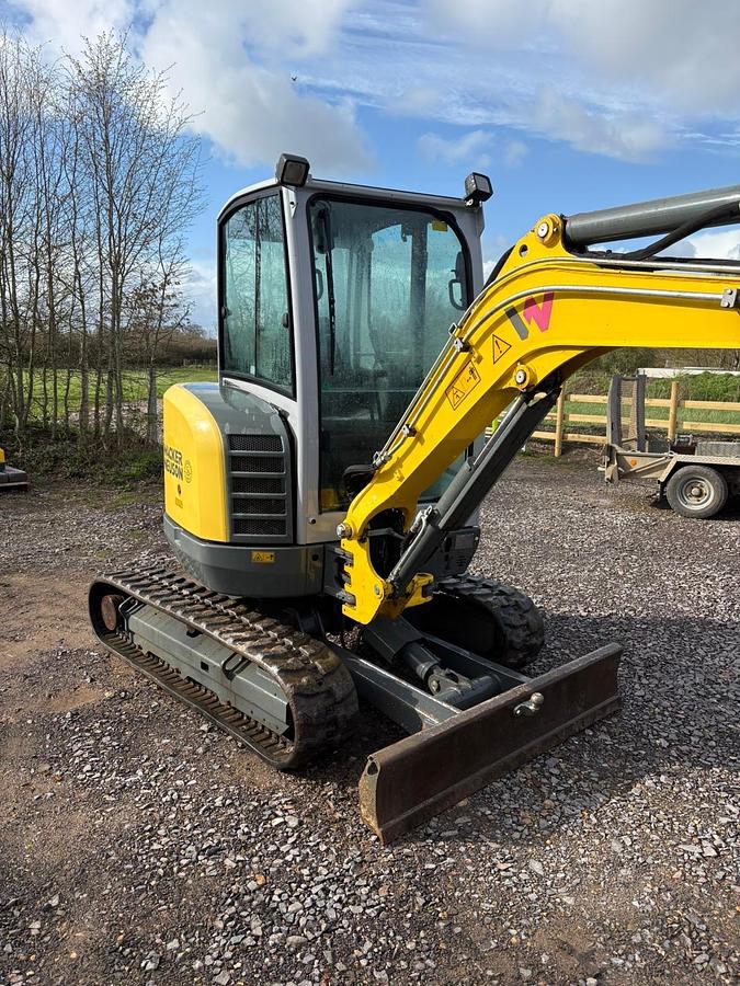 Used 2020 WACKER NEUSON EZ26