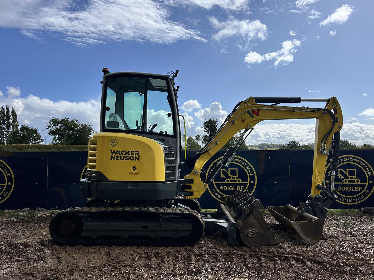 Used 2022 WACKER NEUSON EZ26