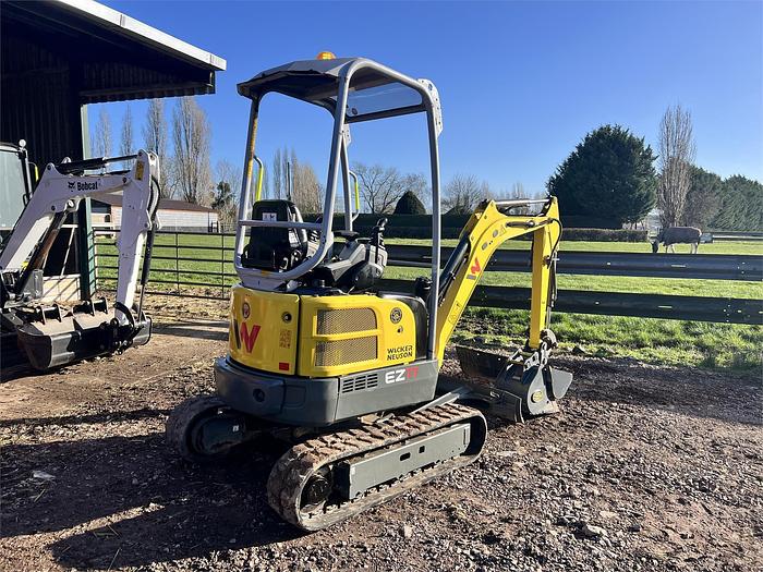 Used 2019 WACKER NEUSON EZ17