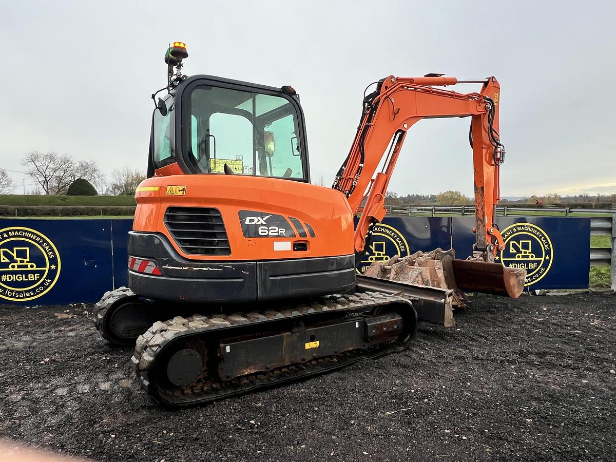 Used 2022 DOOSAN DX62R-3