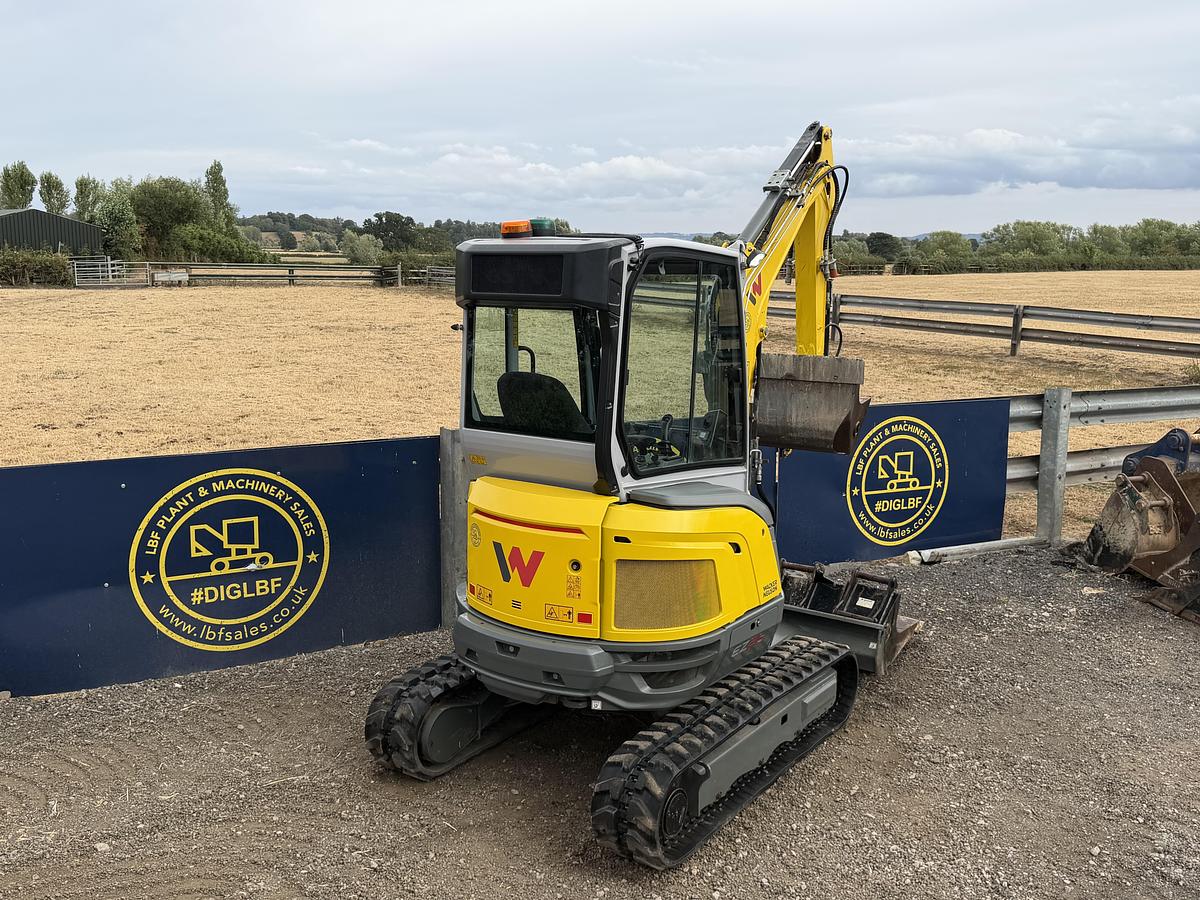 Used 2023 WACKER NEUSON EZ26-2