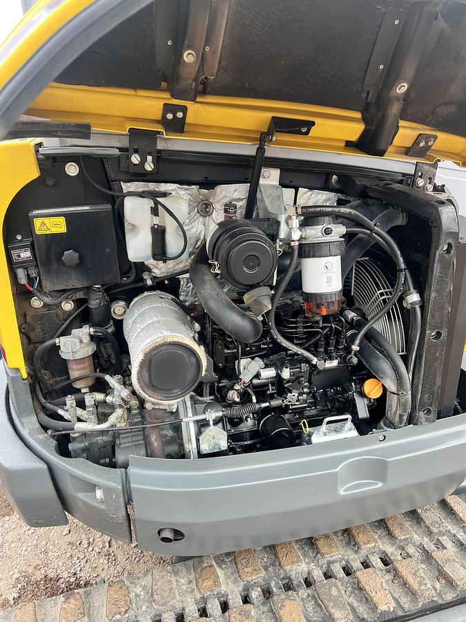 Used 2022 WACKER NEUSON EZ26