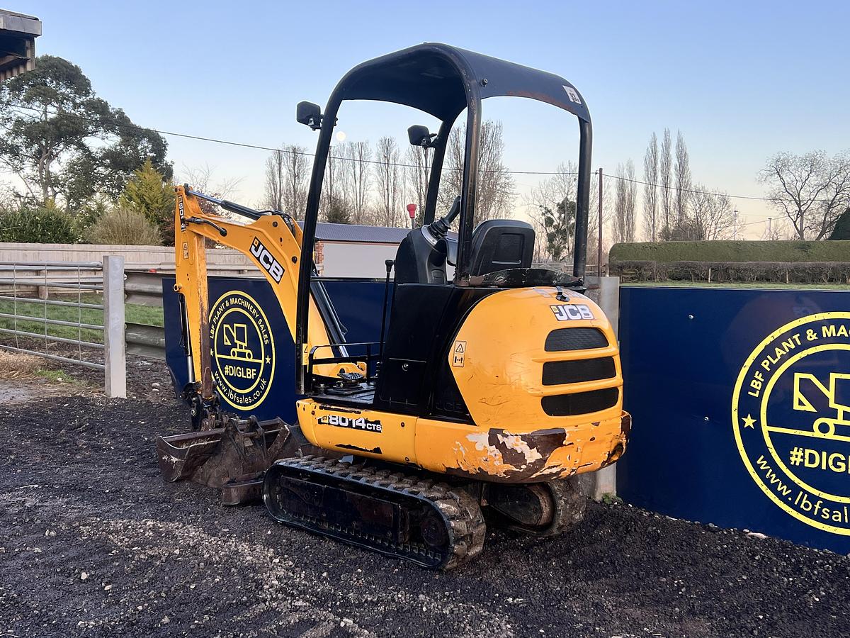 Used 2016 JCB 8014
