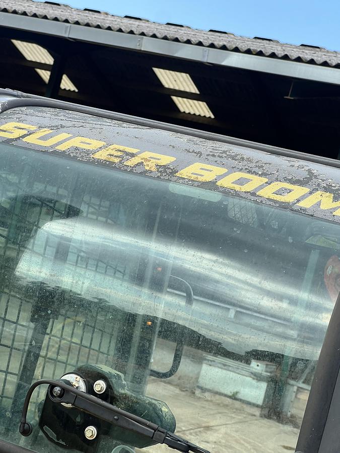 Used 2018 New Holland  L218