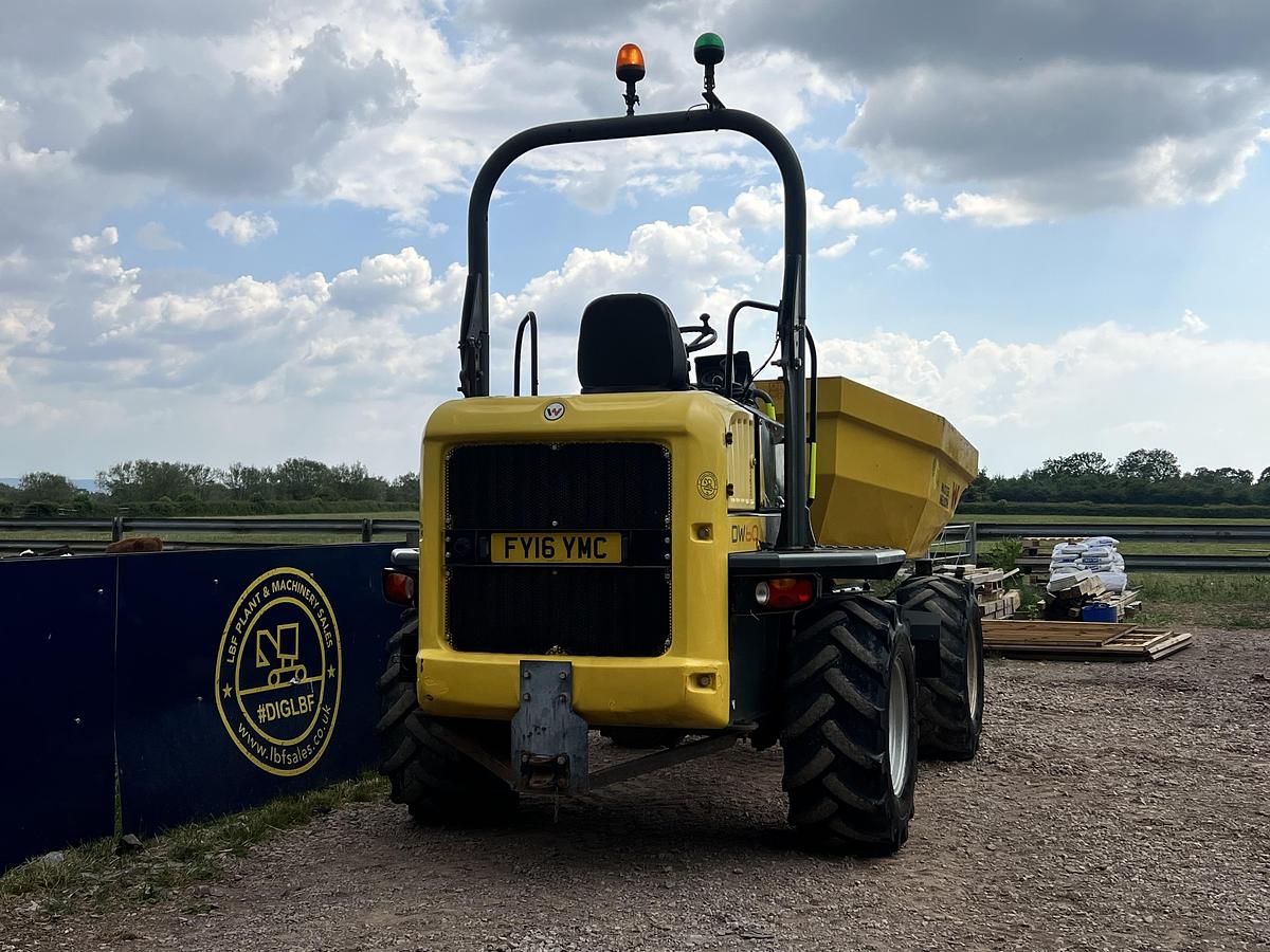 Used 2016 WACKER NEUSON DW60