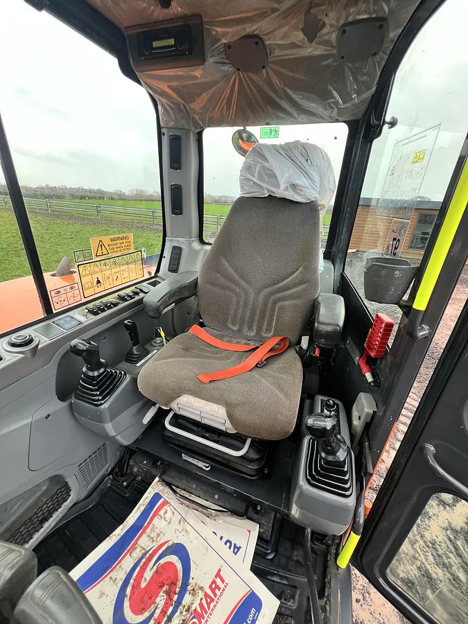 Used 2022 DOOSAN DX63