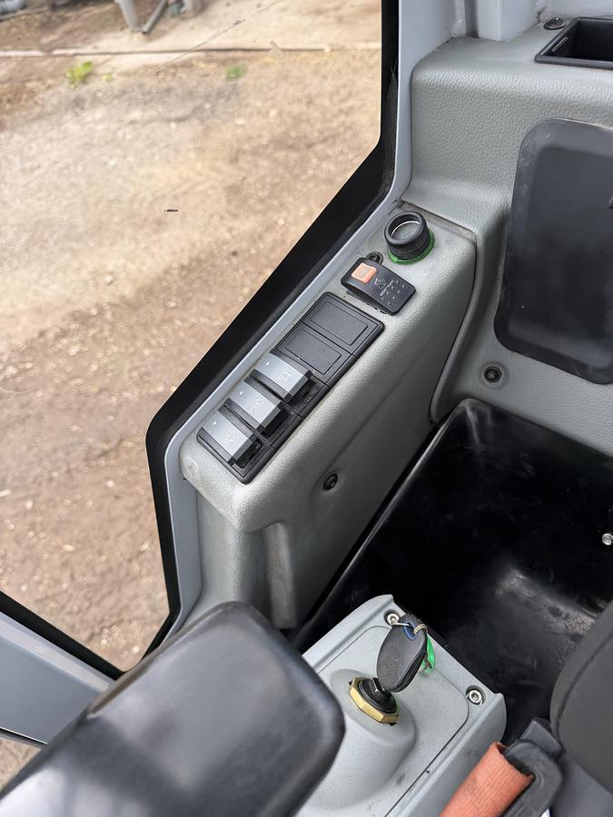 Used 2024 WACKER NEUSON ET18 VDS