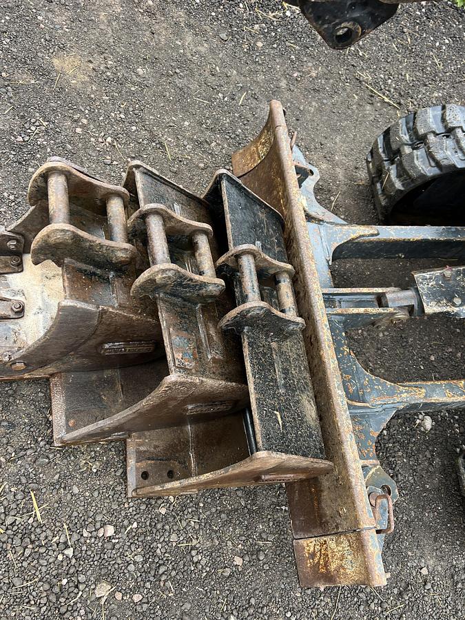 Used 2022 YANMAR SV15VT