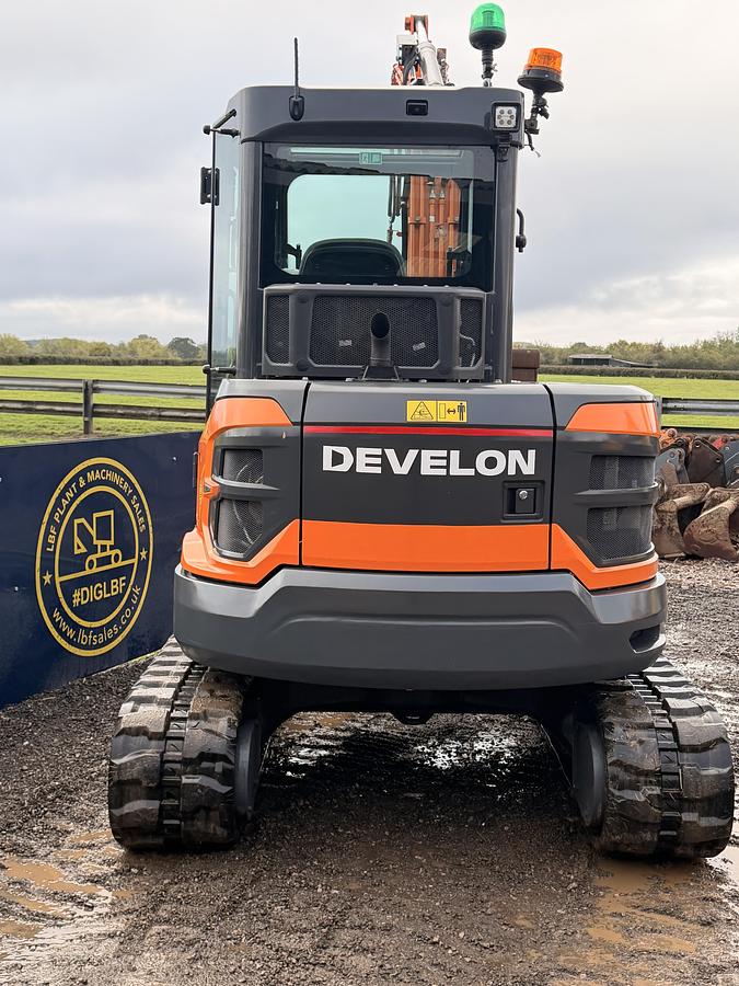 Used 2025 DEVELON DX63R-7