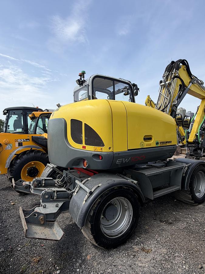 Used 2021 WACKER NEUSON EW100