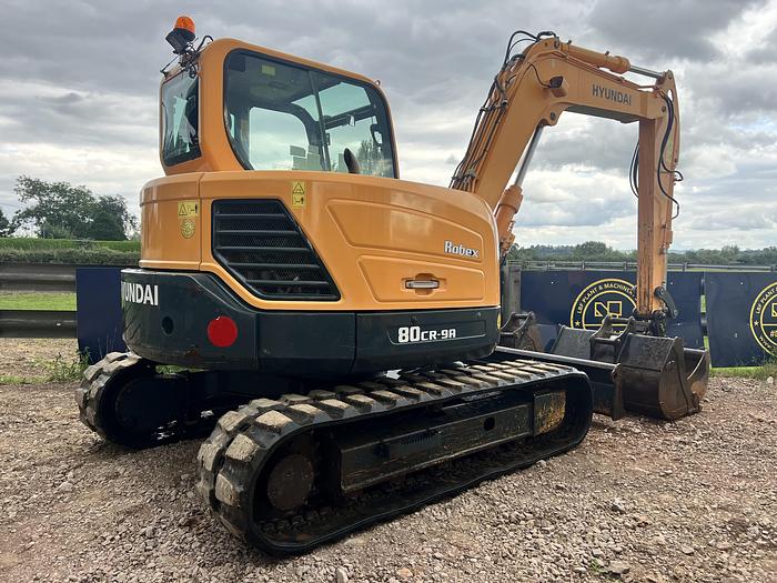 Used 2017 Hyundai  80CR-9A