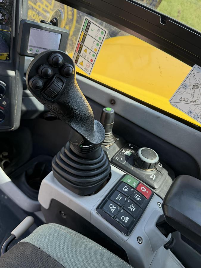 Used 2023 WACKER NEUSON ET90