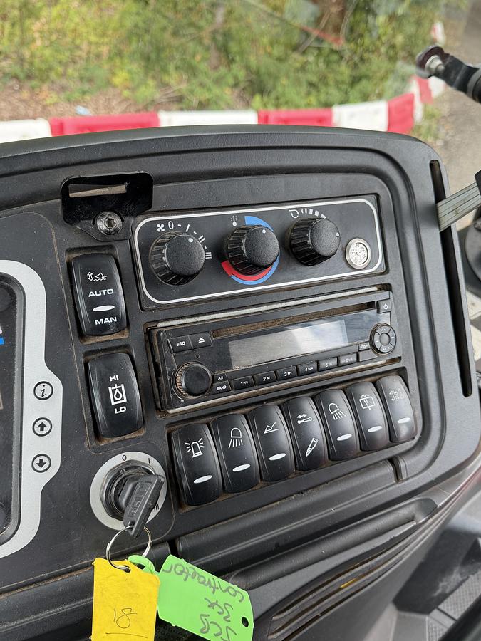 Used 2021 JCB 3CX Contractor, Advanced Easy Control Servo