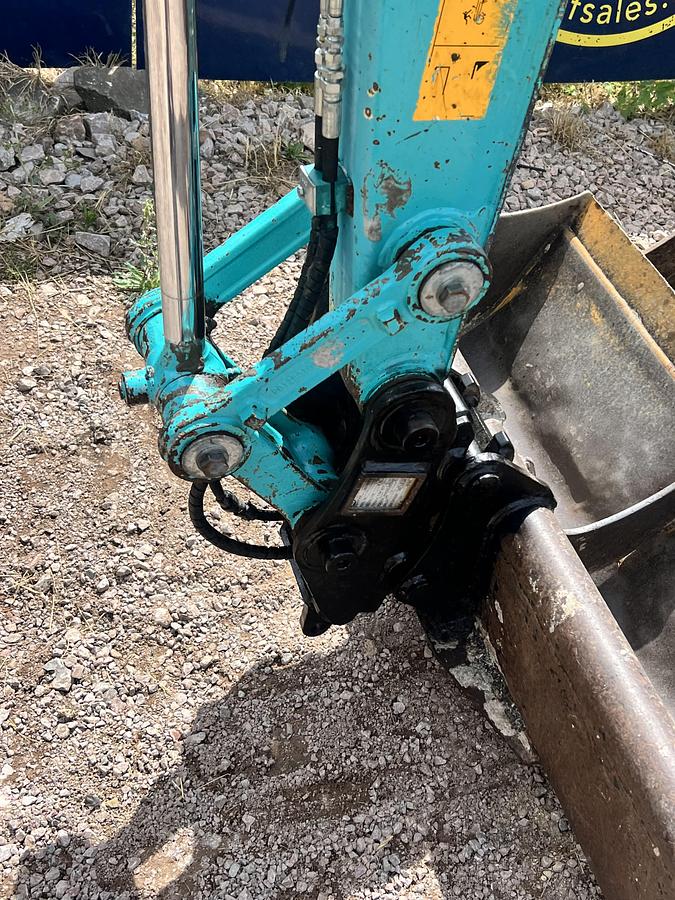 Used 2016 KOBELCO SK28SR-6E