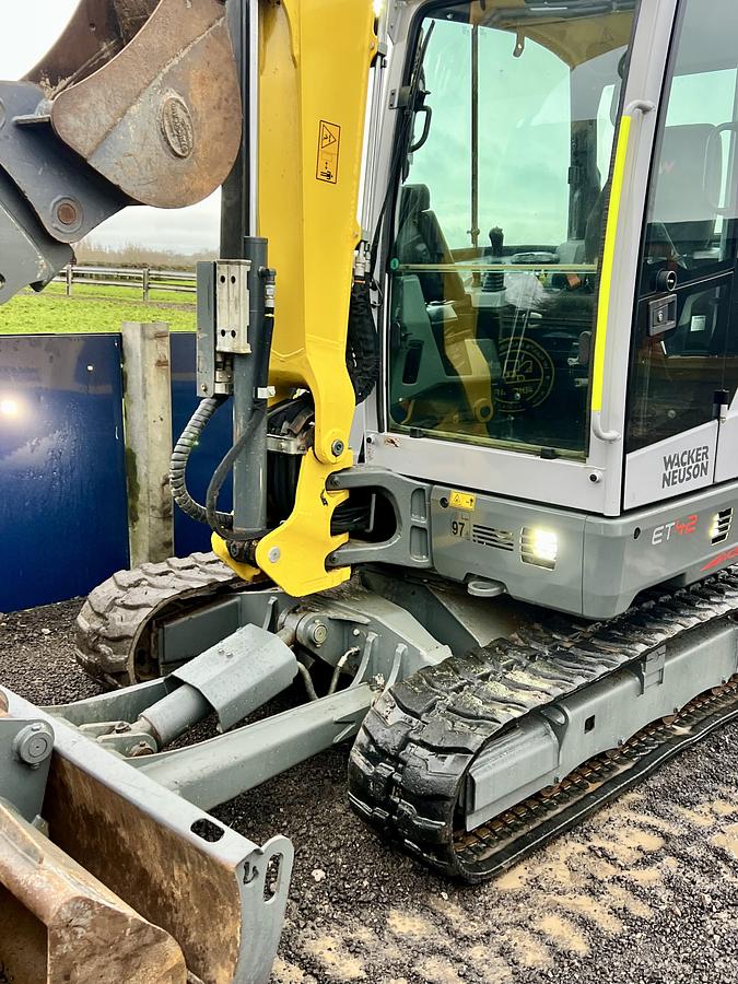 Used 2022 WACKER NEUSON ET42 VDS
