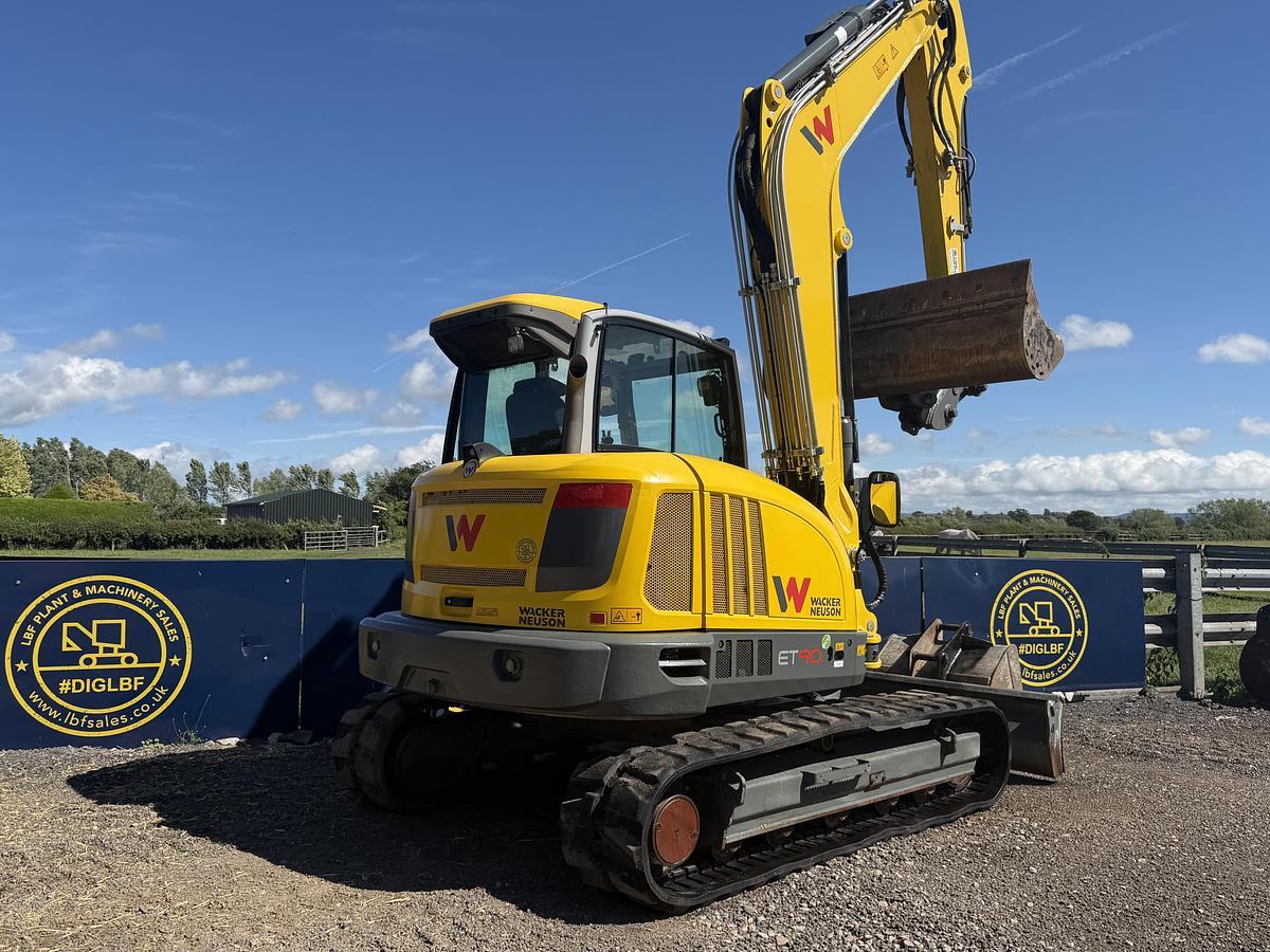 Used 2022 WACKER NEUSON ET90