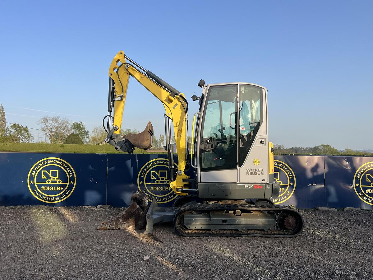 Used 2020 WACKER NEUSON EZ26