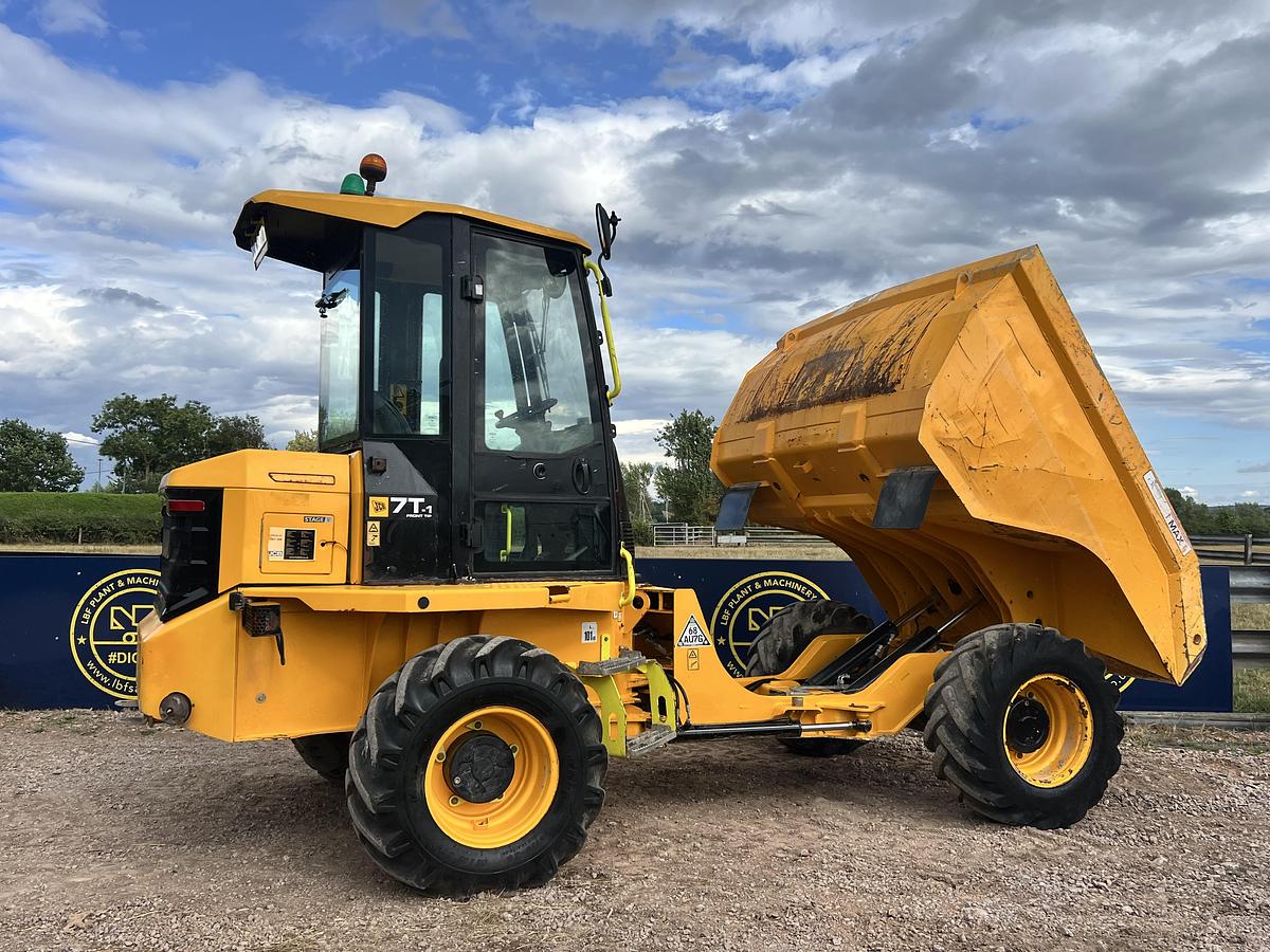 Used 2018 JCB 7t-1