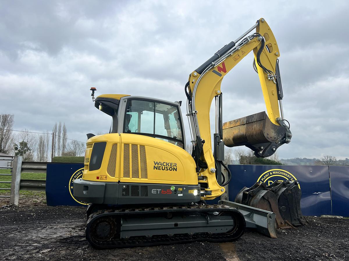 Used 2021 WACKER NEUSON ET65