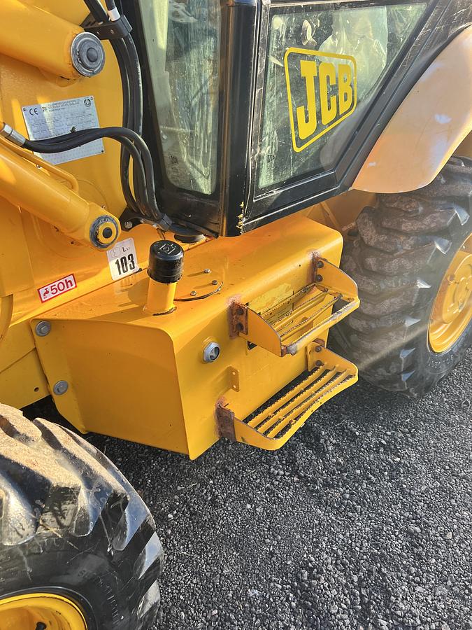 Used 2004 JCB 2CX STREET MASTER