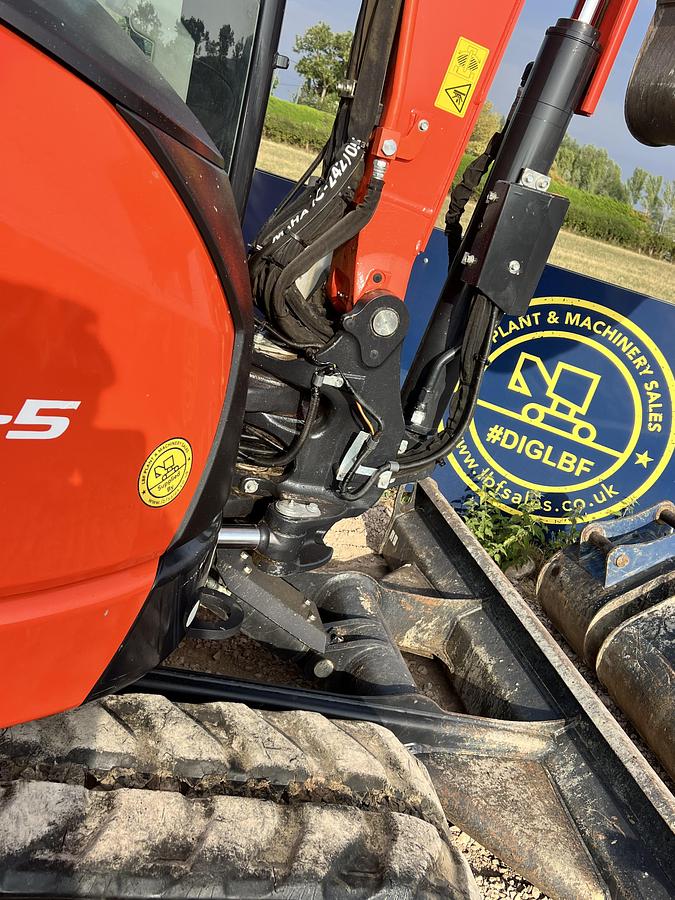 Used 2023 KUBOTA U56-5