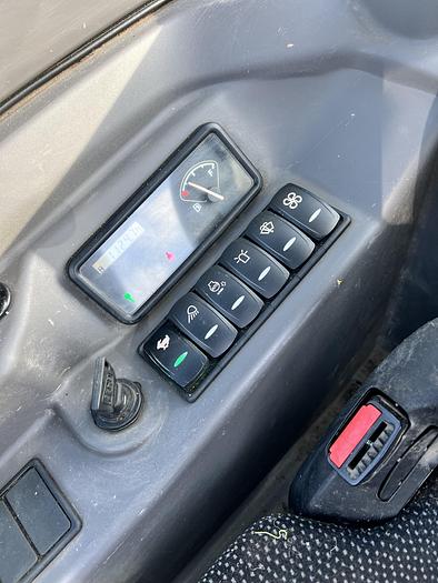 Used 2019 HITACHI ZX26U