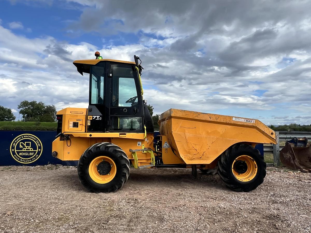 Used 2018 JCB 7t-1