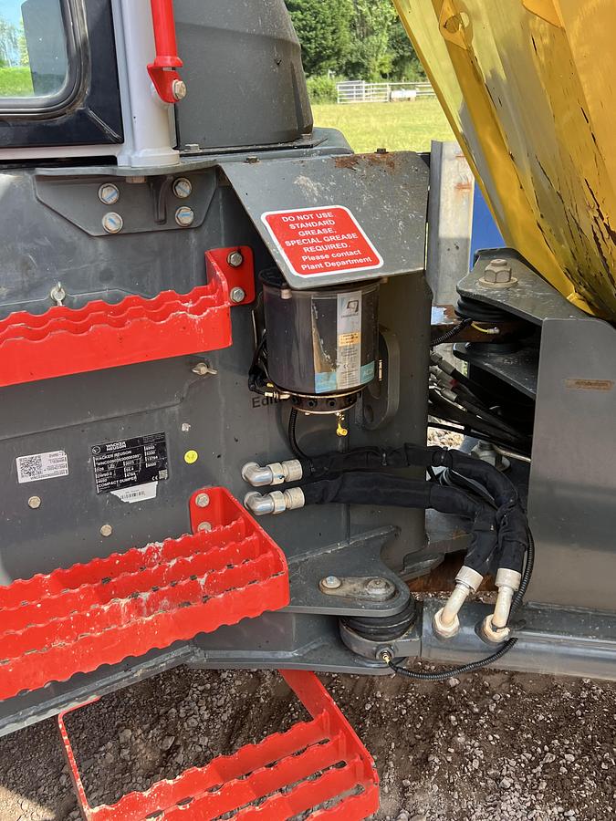 Used 2023 WACKER NEUSON DW90