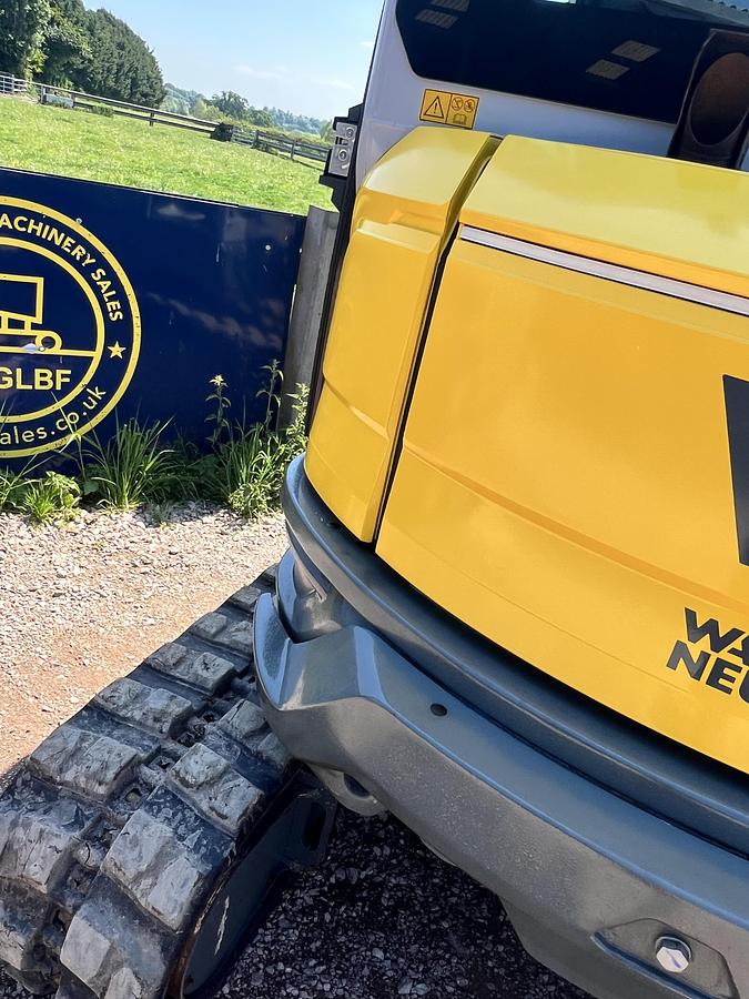 Used 2022 WACKER NEUSON EZ50
