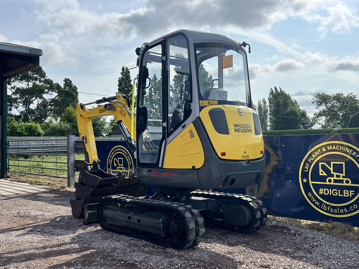 Used 2013 WACKER NEUSON ET24VDS
