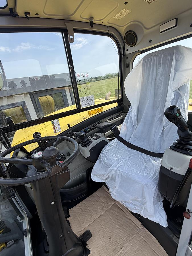 Used 2021 WACKER NEUSON EW100