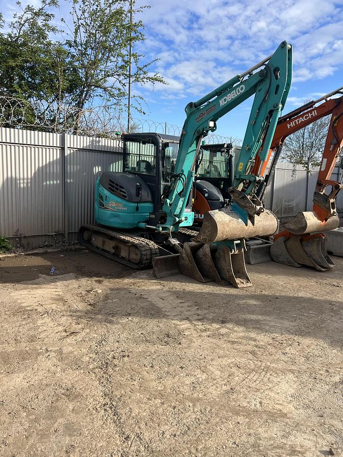 Used 2023 KOBELCO SK50SRX
