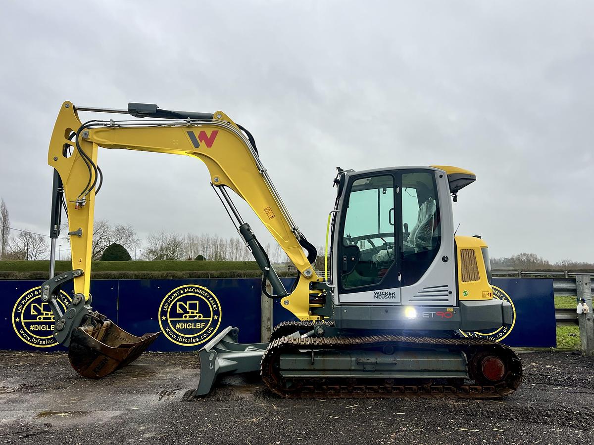 Used 2023 WACKER NEUSON ET90