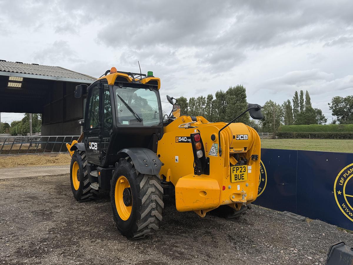 Used 2023 JCB 540-140