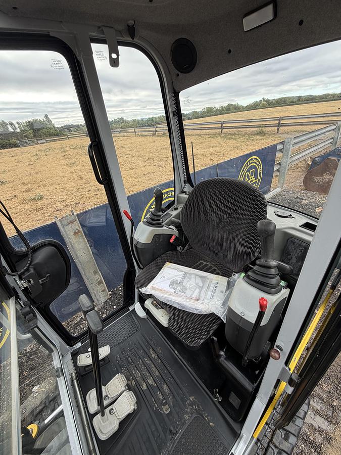 Used 2024 WACKER NEUSON ET18 VDS