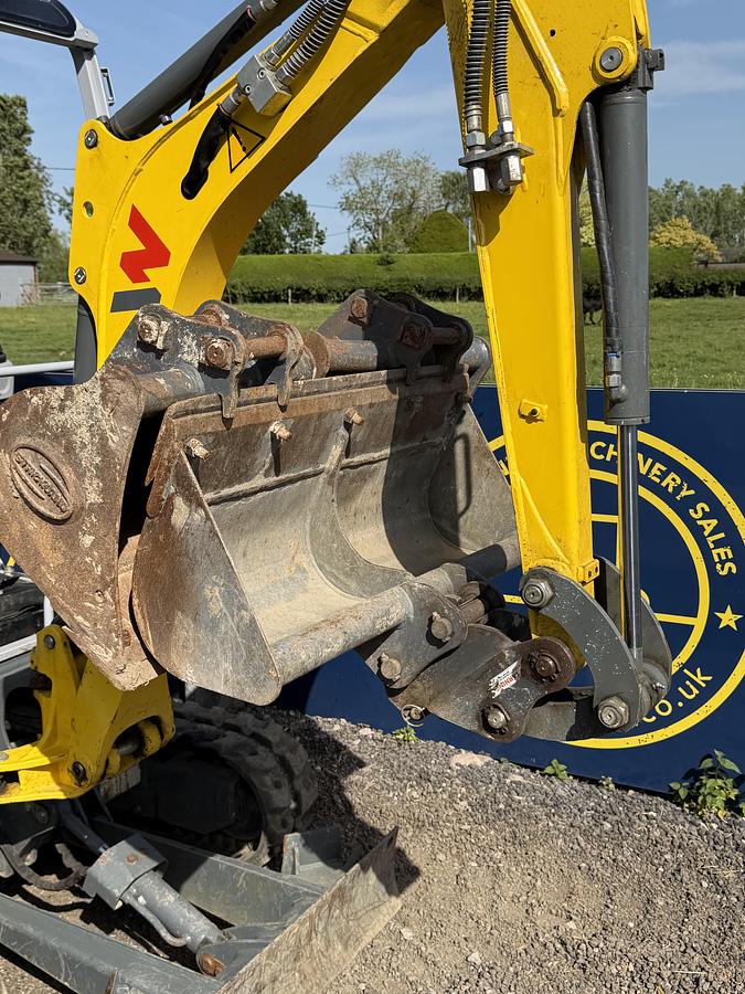 Used 2025 WACKER NEUSON ET16